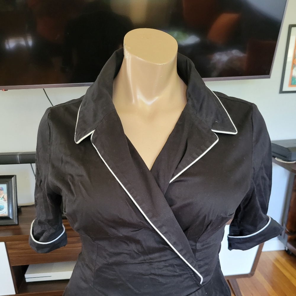Deadly Dames haunted house wife dress - Picture 4 of 12
